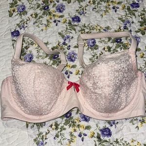 Light pink bra